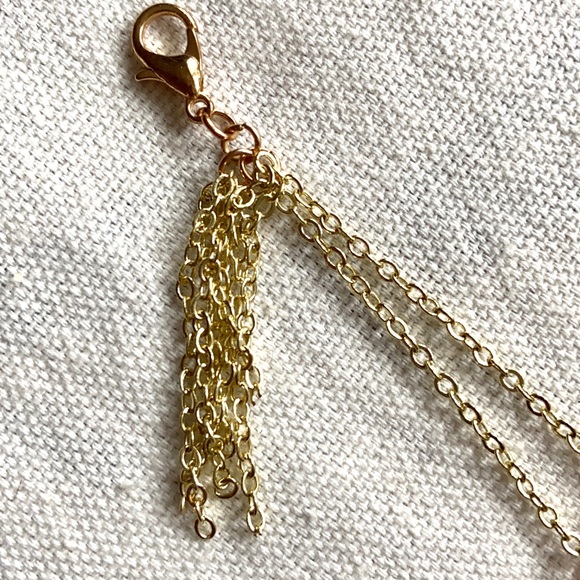 ⚡️HANDMADE RAINBOW AURA INTENTION BRACELET ⚡️ - Picture 8 of 8